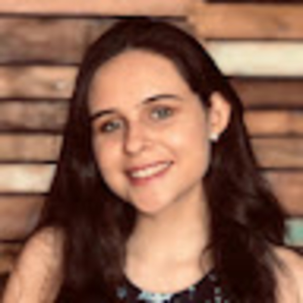 Meet your Posher, Gabriela